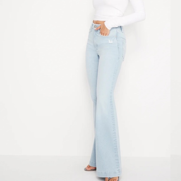 Good American Always Fits Good Legs Flare Distressed Lt Blue Wash Size 14-18 NWT - Picture 2 of 16